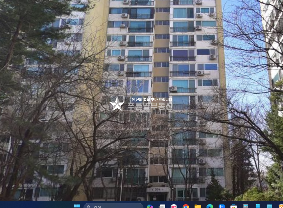 서울 강남구 압구정동 447 (현대아파트) 205동 럭셔리 전세 올수리 8월 까지 입주해야함 전세 매물번호 10164 사진 1